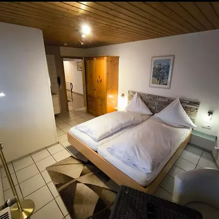 Gasthuis Im Charme Der 90er