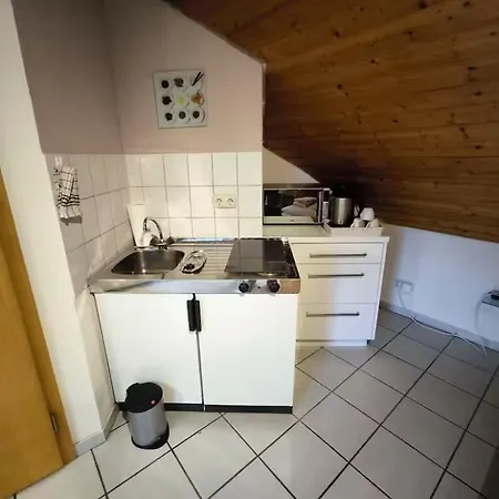 Im Charme Der 90er Gasthuis