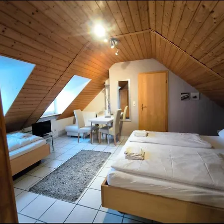 Im Charme Der 90er Casa de hóspedes 3*